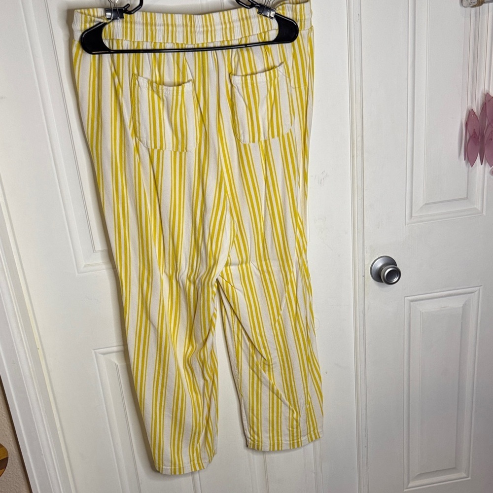 TorridStriped Yellow and White Pants - Picture 2 of 3